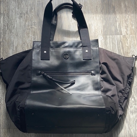 lululemon athletica Bags Lululemon Gym Bag Poshmark
